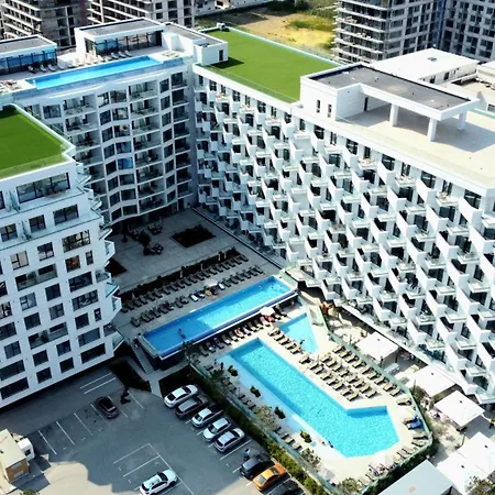 Rosa Mar In Infinity Pool & * Năvodari