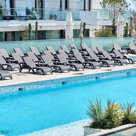 Rosa Mar In Infinity Pool & Apartament *